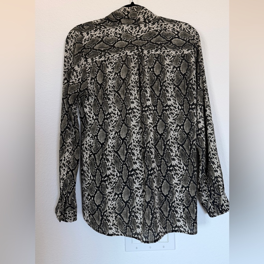 Pleione Women's Snake Print Blouse M - Picture 4 of 12